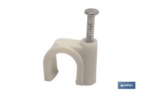 COFAN 51001097 - GRAPA PLASTICA CABLE REDONDO 9MM